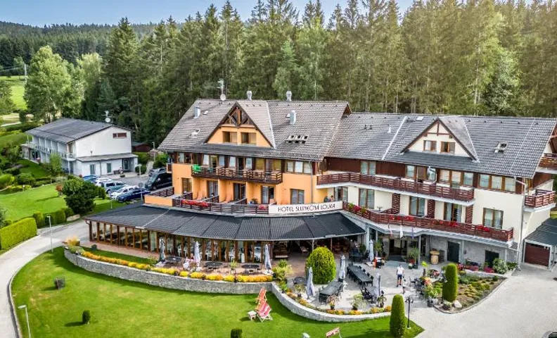 Hotel SLUNEČNÁ LOUKA
