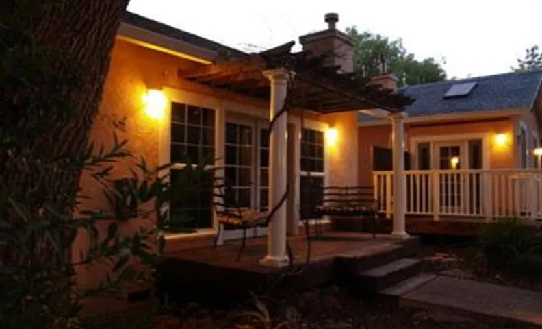 Glen Ellen Inn Secret Cottages