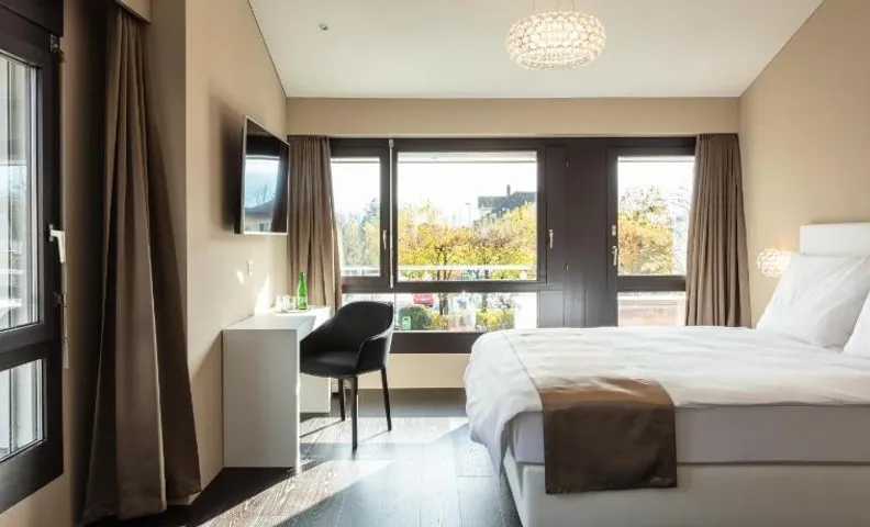 Hotel Lo! im Kreuz Jona