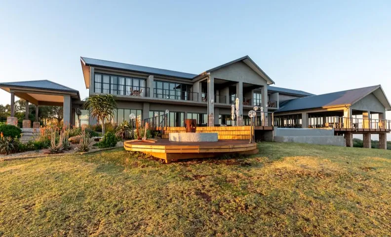 Intle Boutique Hotel