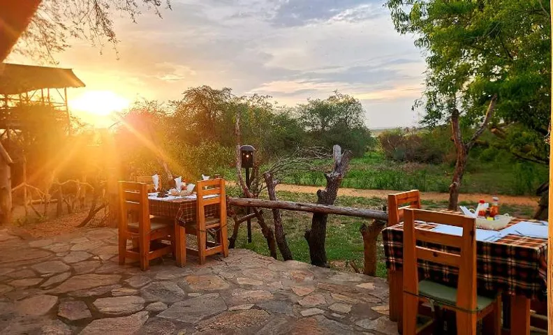 Hornbill Bush Lodge