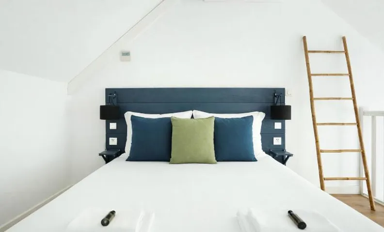 Les Lilas Serviced Apartments