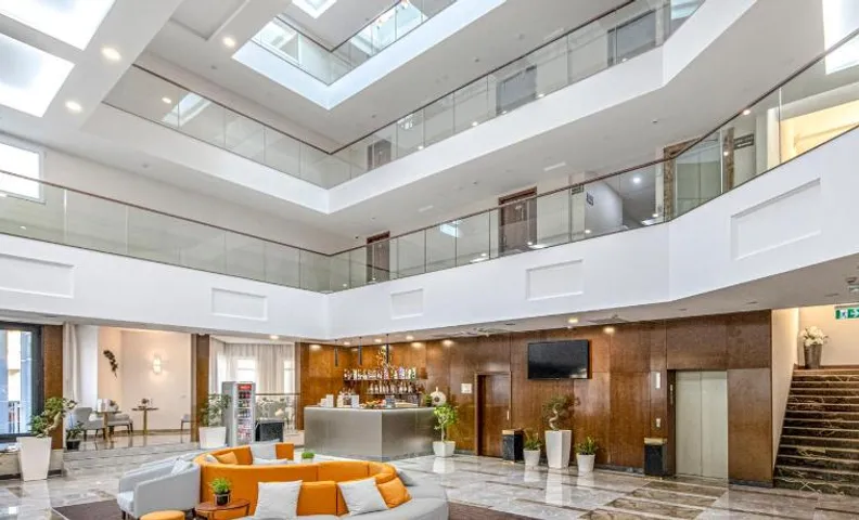 Willis Hotel Business & Wellness