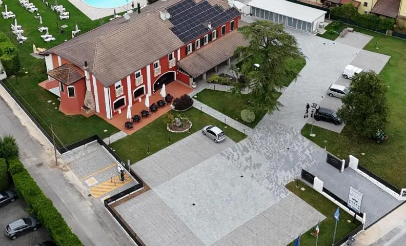 Hotel Residence - Il Giardino del Cigno