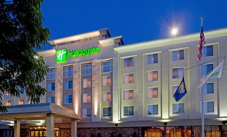 홀리데이 인 포츠머스, IHG