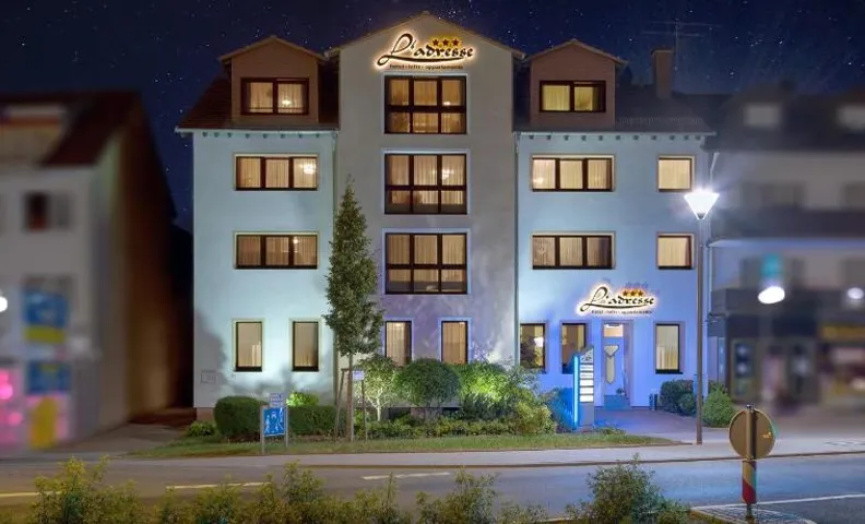 Hotel l'adresse garni