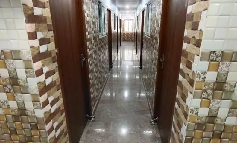 Sri Mahalakshmi Deluxe AC Lodge