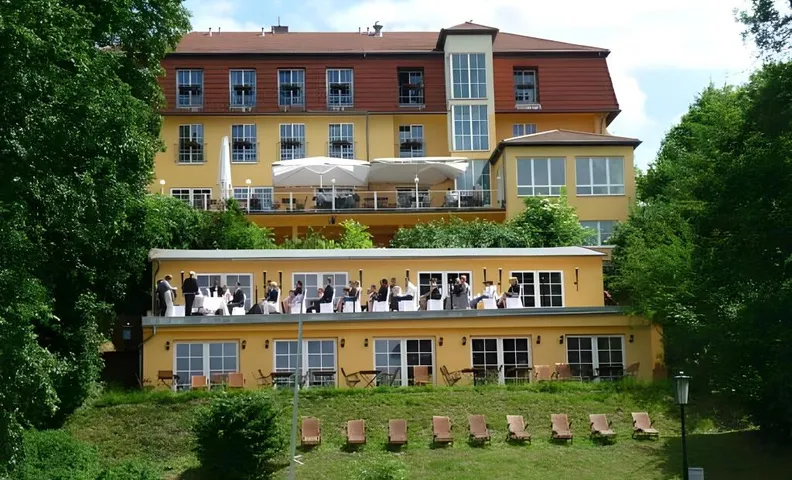 Strandhotel Vier Jahreszeiten Buckow