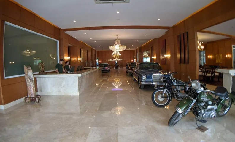 PURI SENYIUR HOTEL
