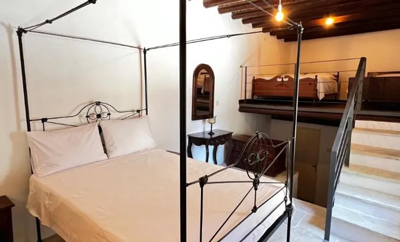 Zoe Suites
