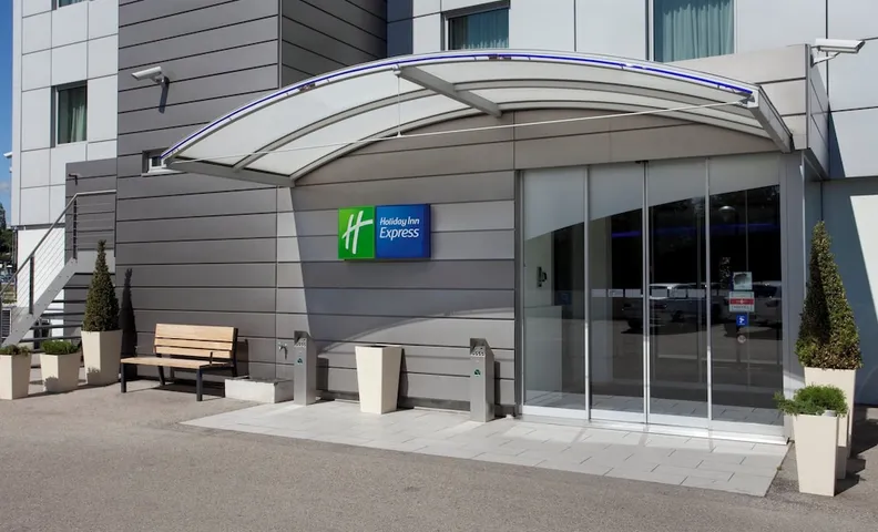 홀리데이 인 익스프레스 제네바 에어포트 바이 IHG