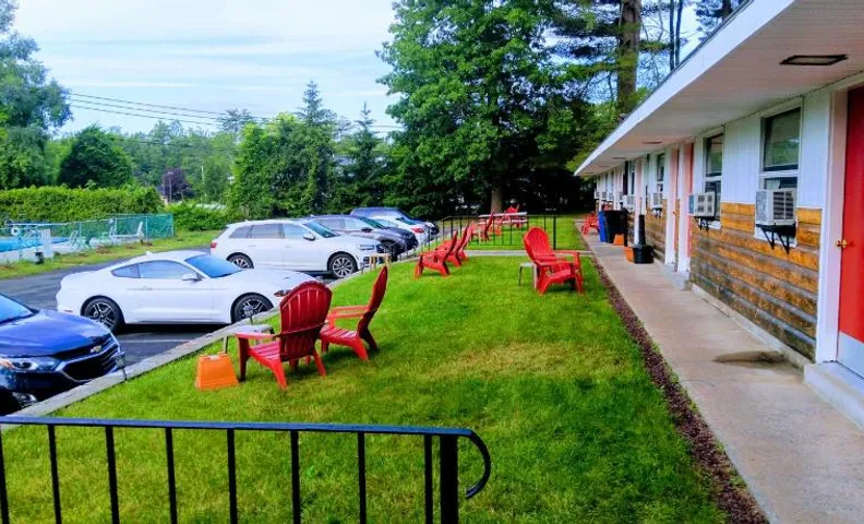 Robin Hood Motel