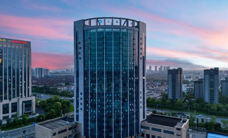Hanting Hotel Jiaxing Nanhu High-Speed Rail South Station