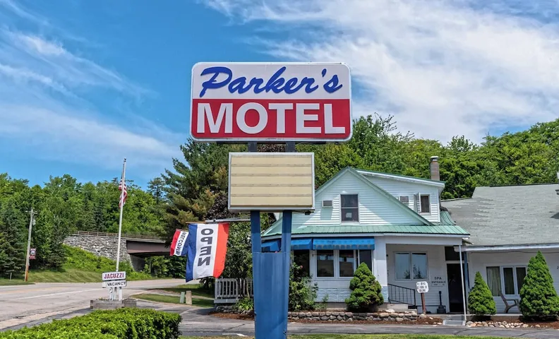 Parkers Motel