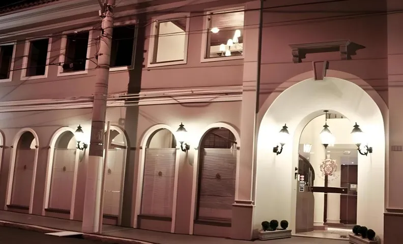 Hotel Colonial Plaza