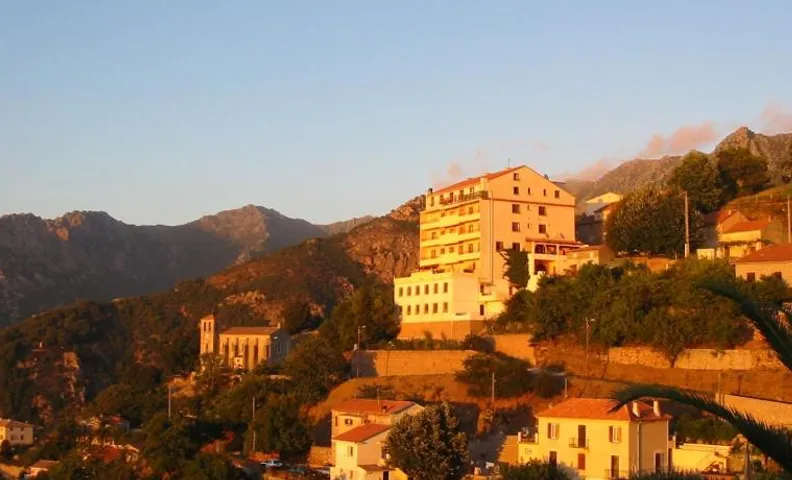 Hotel Restaurant Sole e Monte