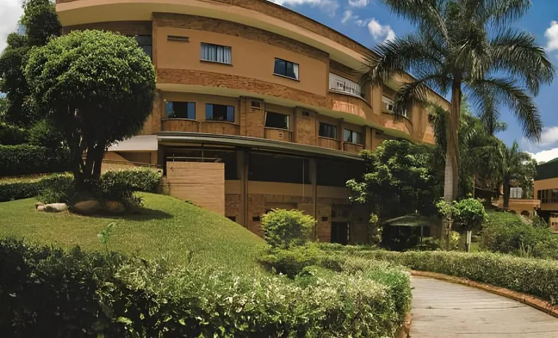 Hotel Palmera Real
