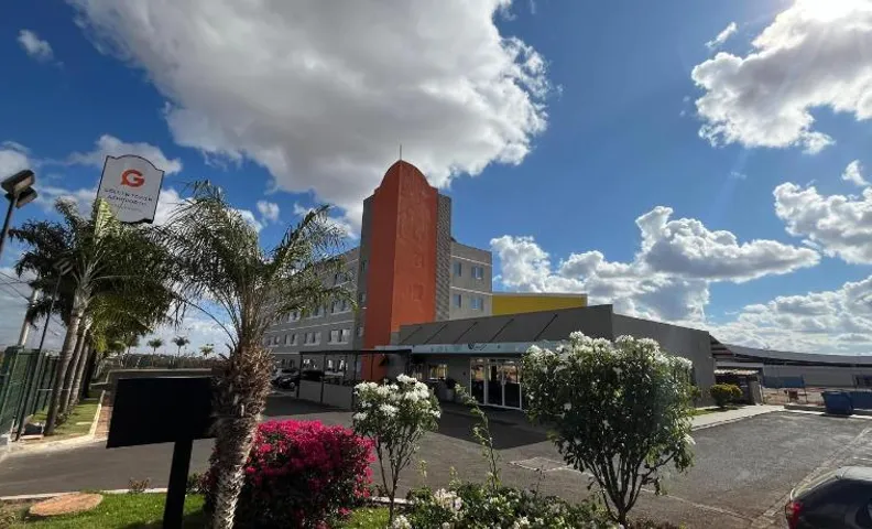 Golden Tower Aeroporto - Lizz - by Fenix Hoteis