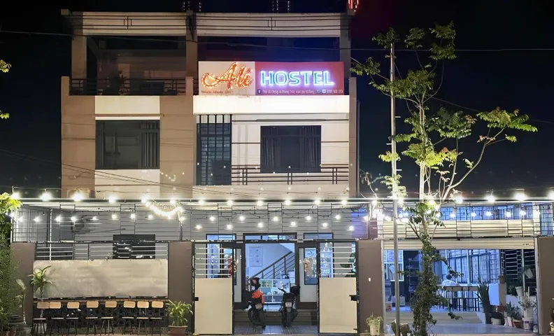 알리 호스텔 하장