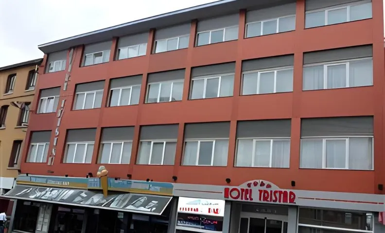 Hotel Tristar
