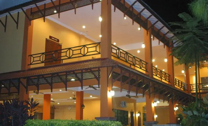 Tanjung Demong Beach Resort