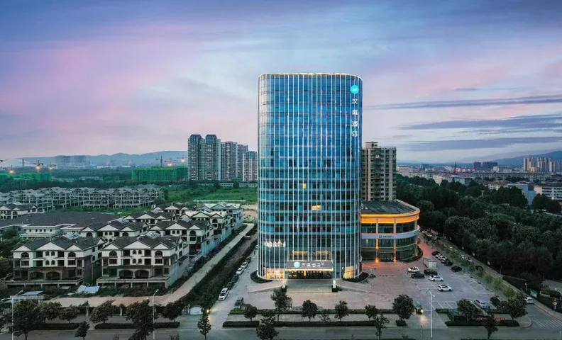 Hanting Hotel Changzhi Lucheng Nanhua West Street