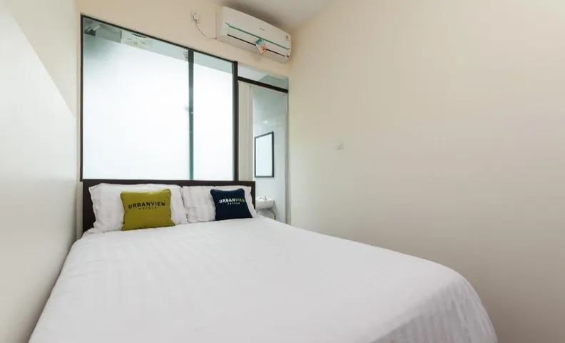 Urbanview Hotel Ellegan Residence Alam Sutera Serpong