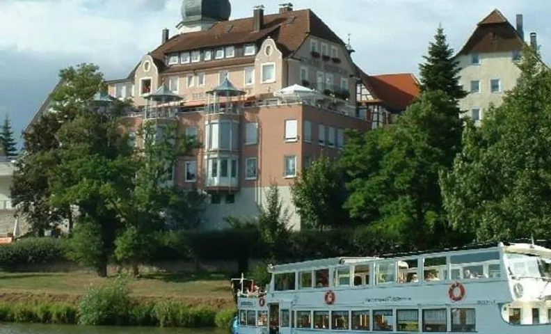 Apartments mit Klimaanlage am Neckarufer, Schöne Aussicht