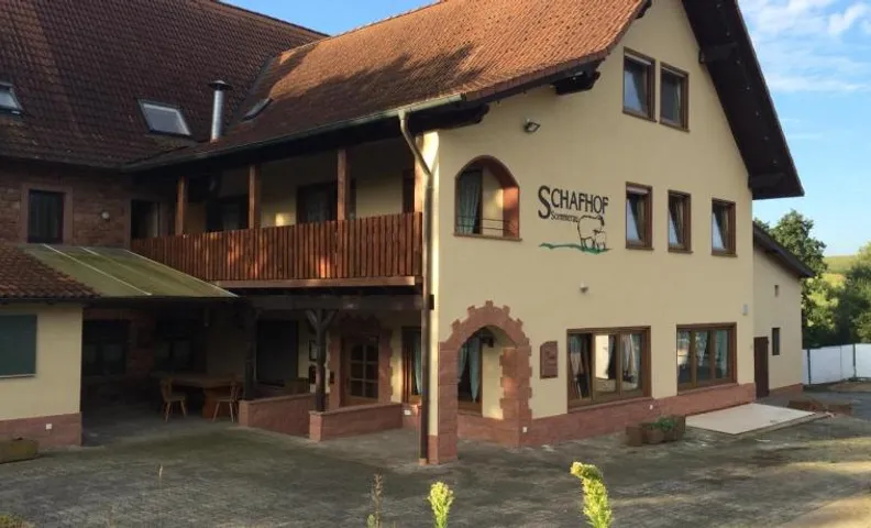 Schafhof Sommerau