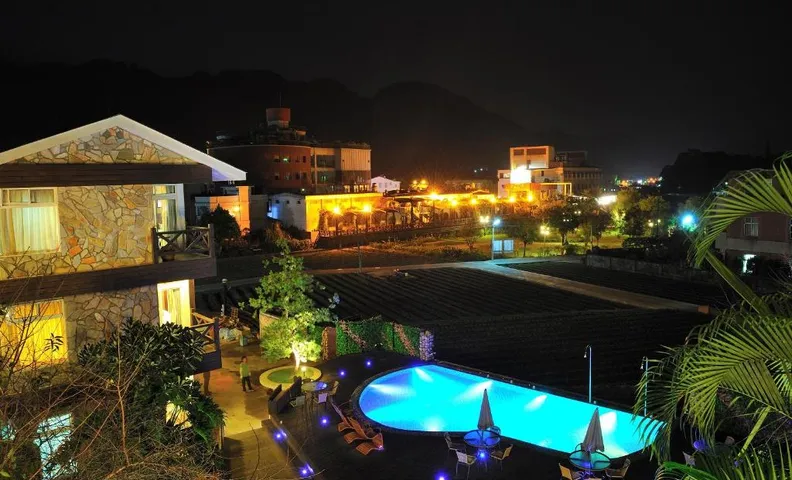 Tsz Meng Rou Hotel