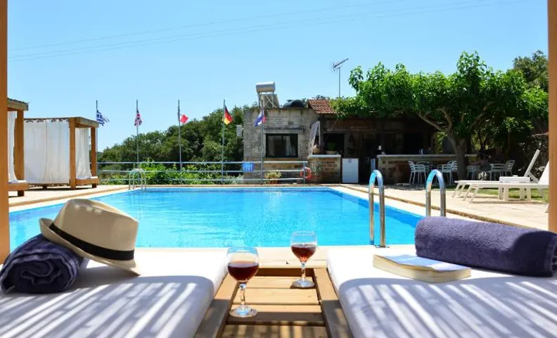 Elianthos Villas