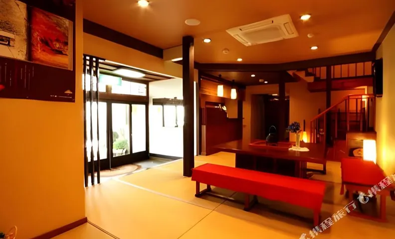 Hana Ryokan Iwatoya