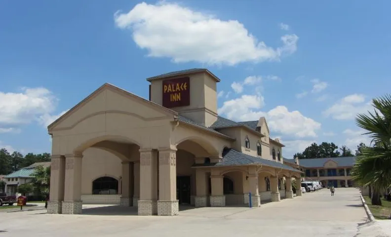 Regency Inn Porter