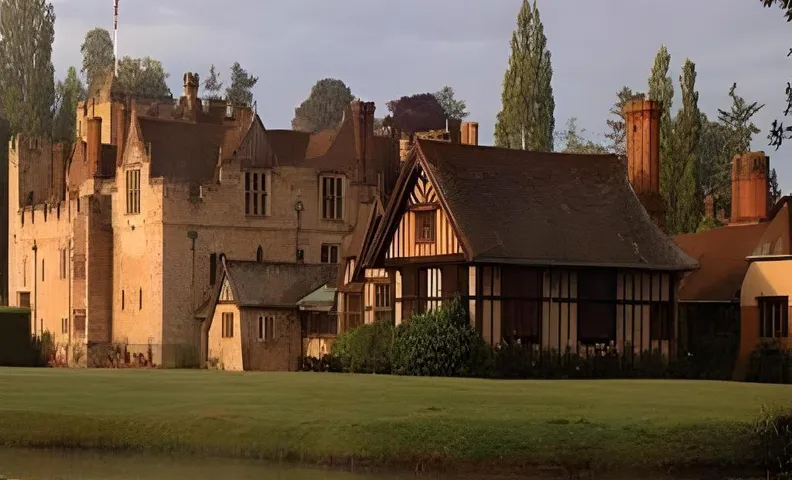 Hever Castle Luxury Bed and Breakfast