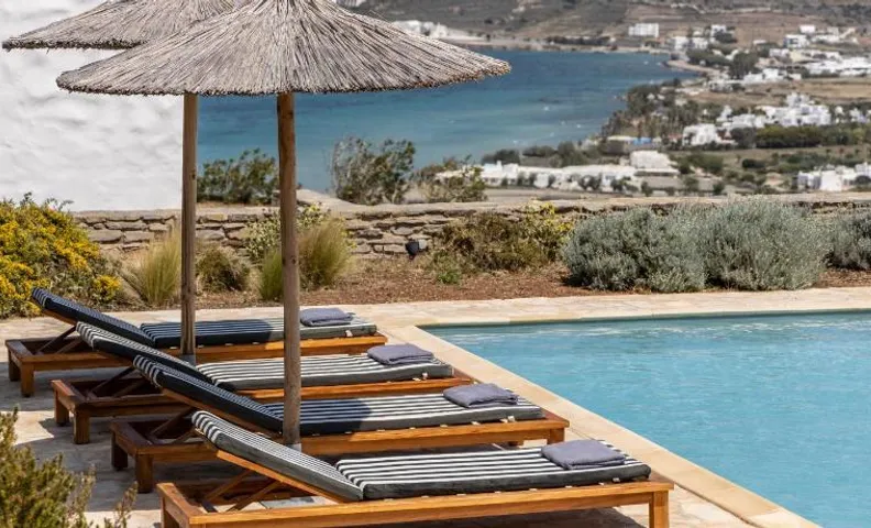 Acron Villas Paros
