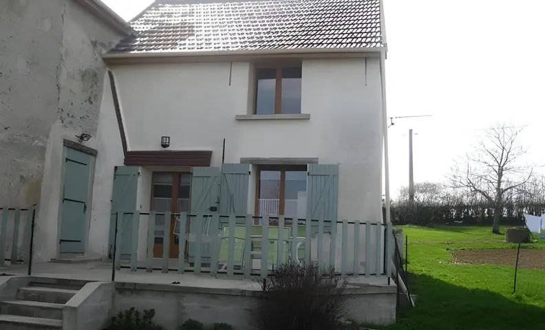 Maison d'Hotes Ferme d'Issonges B&B