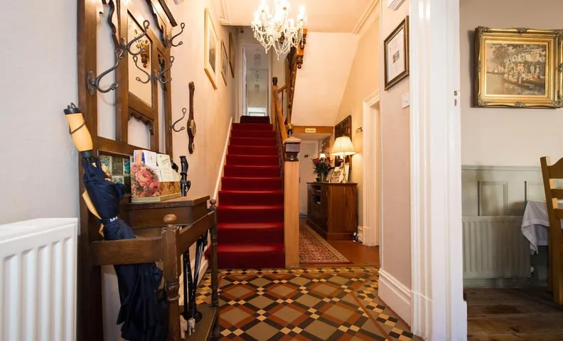 빅토리아 하우스 룸 온리 숙박