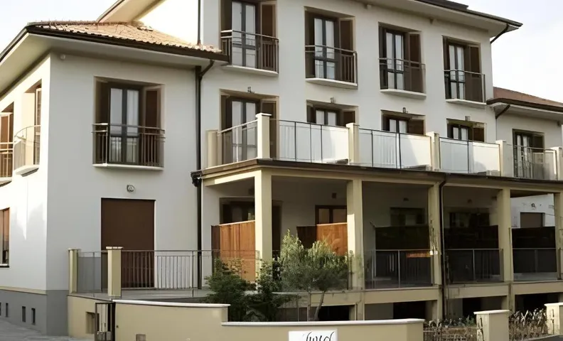 Hotel Fioroni