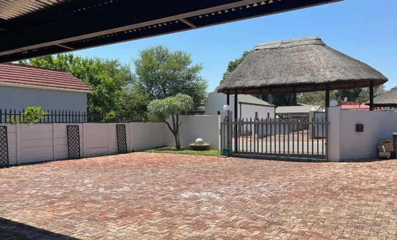 La Belle Guesthouse Parys