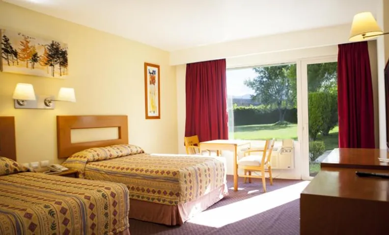 Hotel Paradise Inn