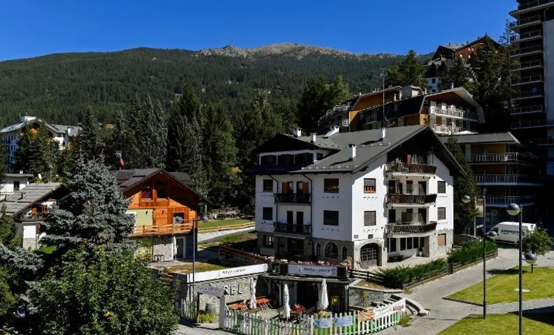 Du Parc Hotel