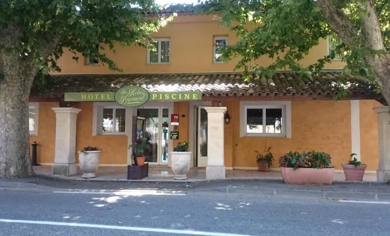 Au Relais Provencal