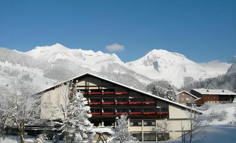 Hotel Santis Lodge