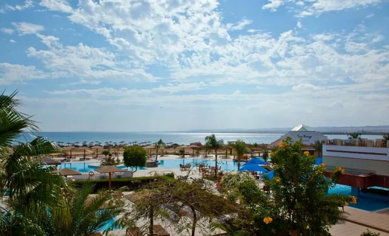 Lahami Bay Resort