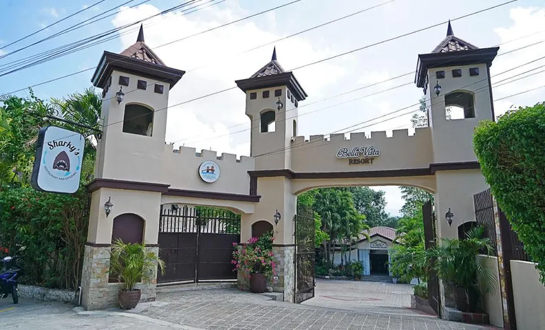 Bella Vista Resort