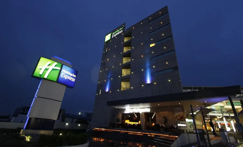 홀리데이 인 익스프레스 톨루카 갈레리아스 메테펙 바이 IHG