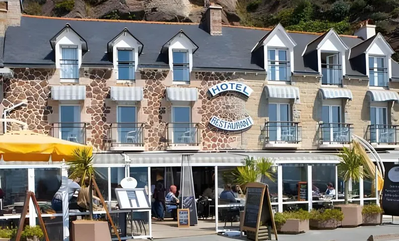 La Table De Jeanne - Hotel & Restaurant