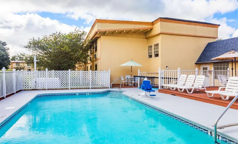 Motel 6 Lake City, FL – Medical Center