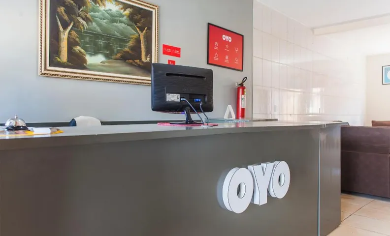 OYO M&J Hotel