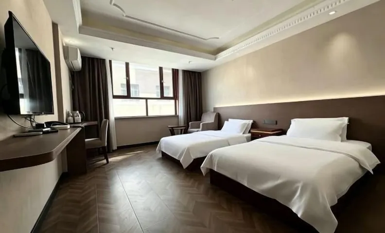 Klamar Law Rode Hotel